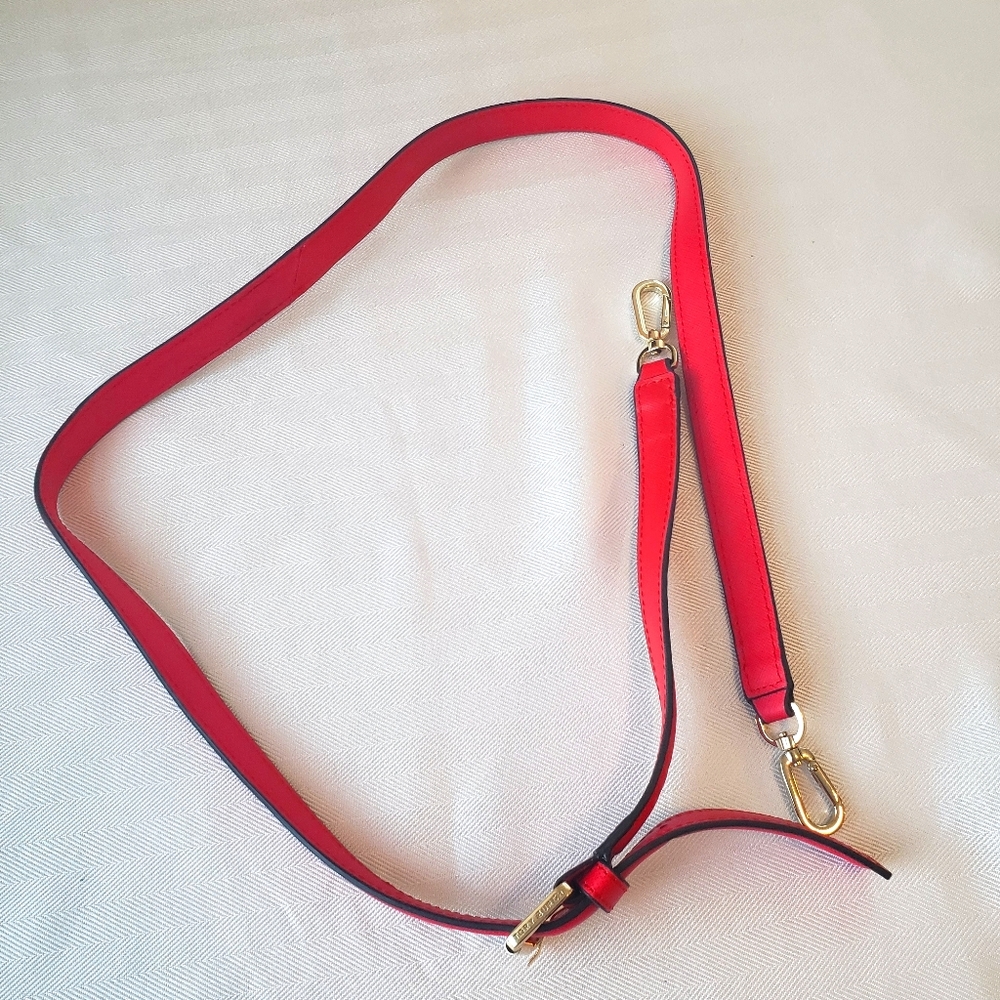 Tory Burch Emerson brilliant red Crossbody strap